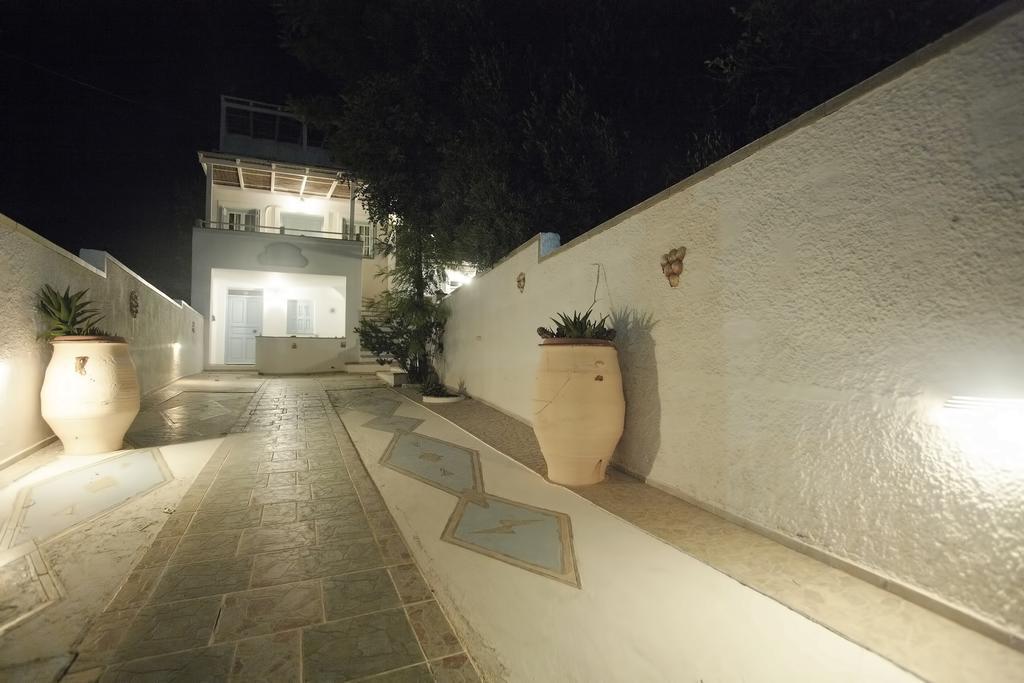 Villa Venus Adamantas  Esterno foto